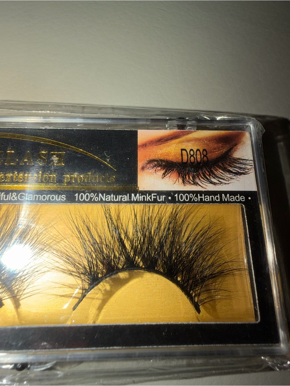 100% Natural Mink Fur Eyelashes D808 - Black